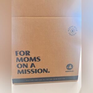 Milk Stork The Stash Shipper – Up to 180 oz.